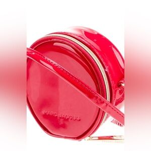 Marc Jacobs
Solid Patent Leather Mini Bag